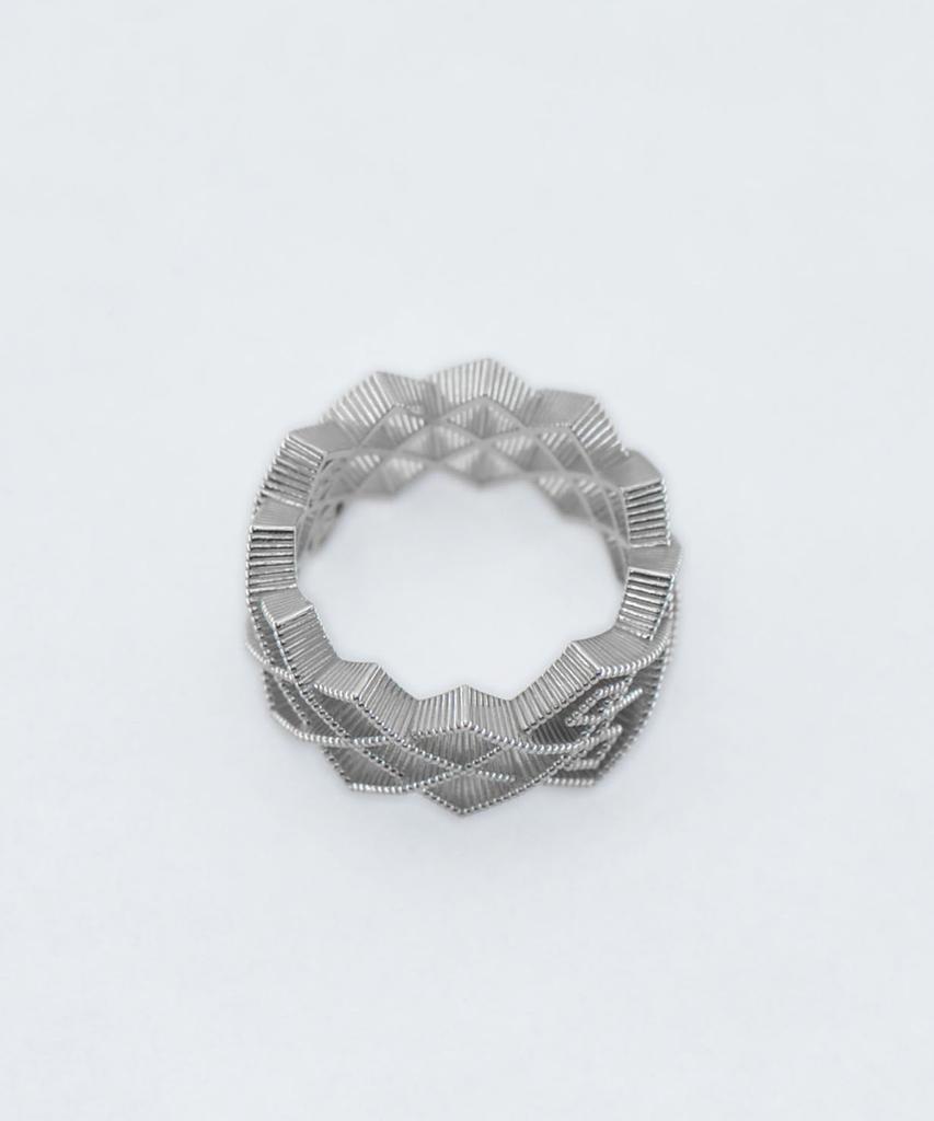 Vivus Prio Bold White Gold Silver Ring