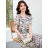 High quality 26 year summer V-neck women's mid length skirt dress looks slim, covers belly, slightly chubby, mid length skirt for women