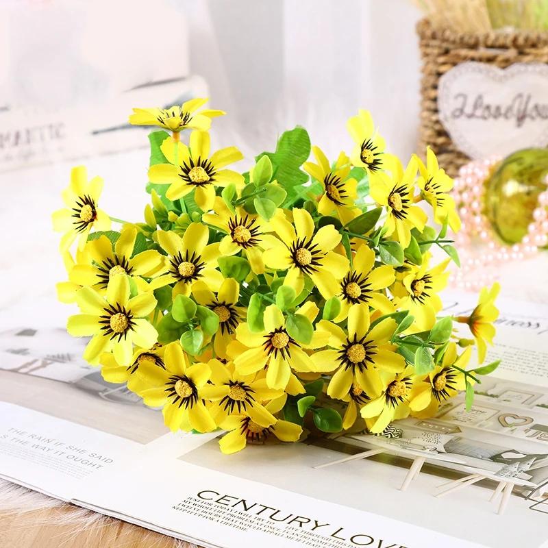 

20 Heads Home Decoration Artificial Flower Wild Chrysanthemum Bouquet Artificial Daisy Green Plant For Wedding Decoration золотий
