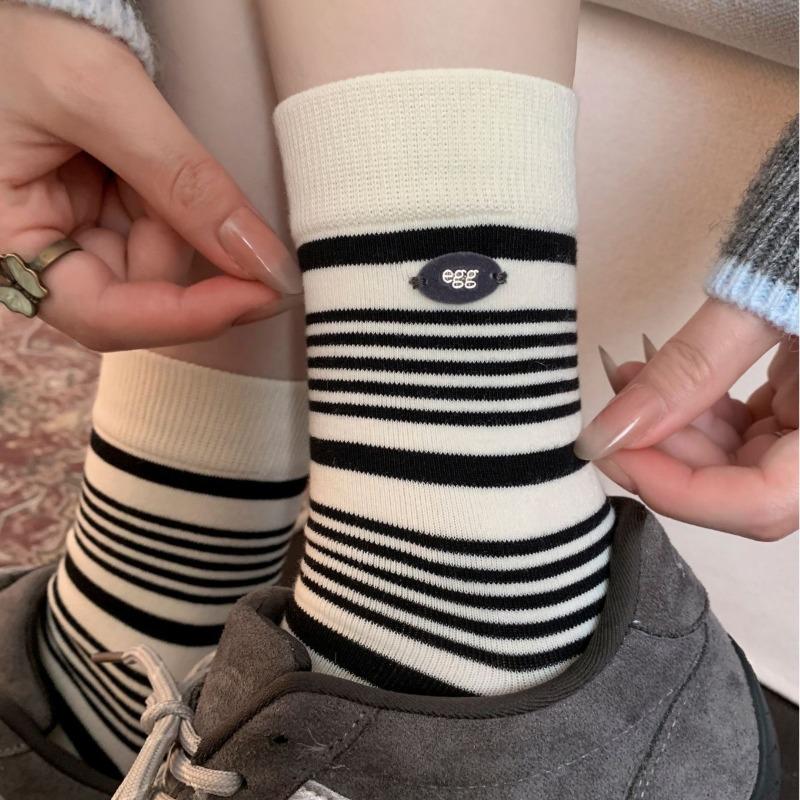 Women's New Autumn and Winter Color Striped Boneless All In One Drum Pile Cotton Socks