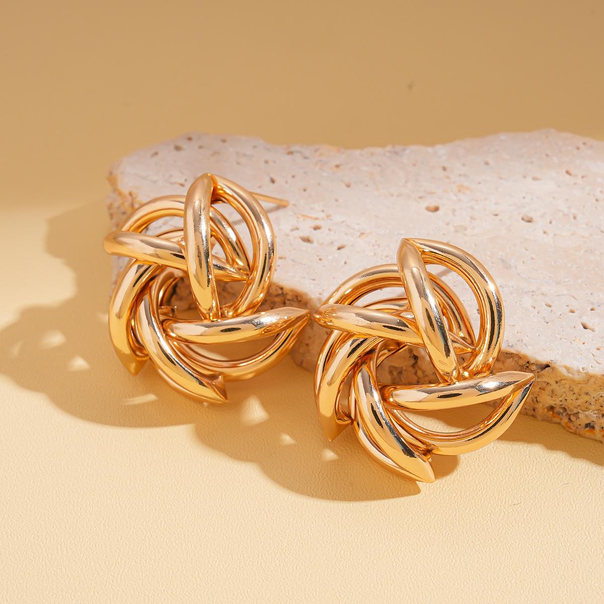 Металлические геометрические полые цветочные вихревые серебряные серьги-гвоздики серьги для темперамента