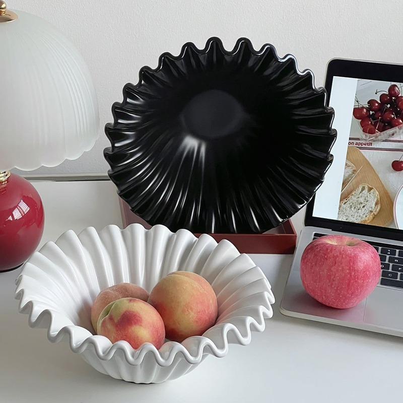 Modern Storage Tray Ceramics Wavy Design Bowl Art Fruit Tableware Luxury Table Top Items Table Decoration Home Accessories