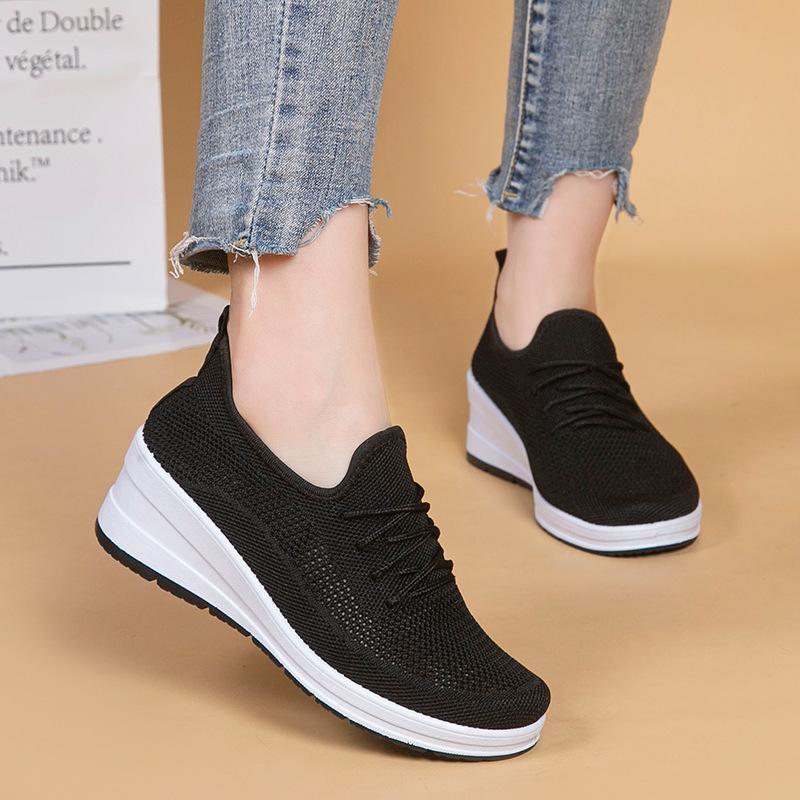 2024 Summer Net Shoes Women's Inner Elevation Shoes Breathable Mesh Surface Non-slip Soft Sole Comfortable Casual Shoes White Sports Shoes