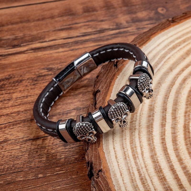 Bracciale in Pelle Teschio Scheletro Punk Gotico per Uomo Steampunk Statement Mano Nuovo Chiusura Magnetica Braccialetti a Polsino in Pelle