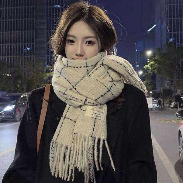 Korean Style Withered Rose Plaid Imitation Cashmere Scarf - Women's Winter Christmas Red Shawl