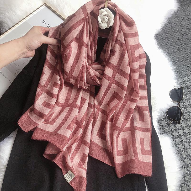 

Европейский и американский хлопково-льняной шарф: Женская осенне-зимняя модная шаль для путешествий, отпуска, пляжа или использования шелка 180x90 cm