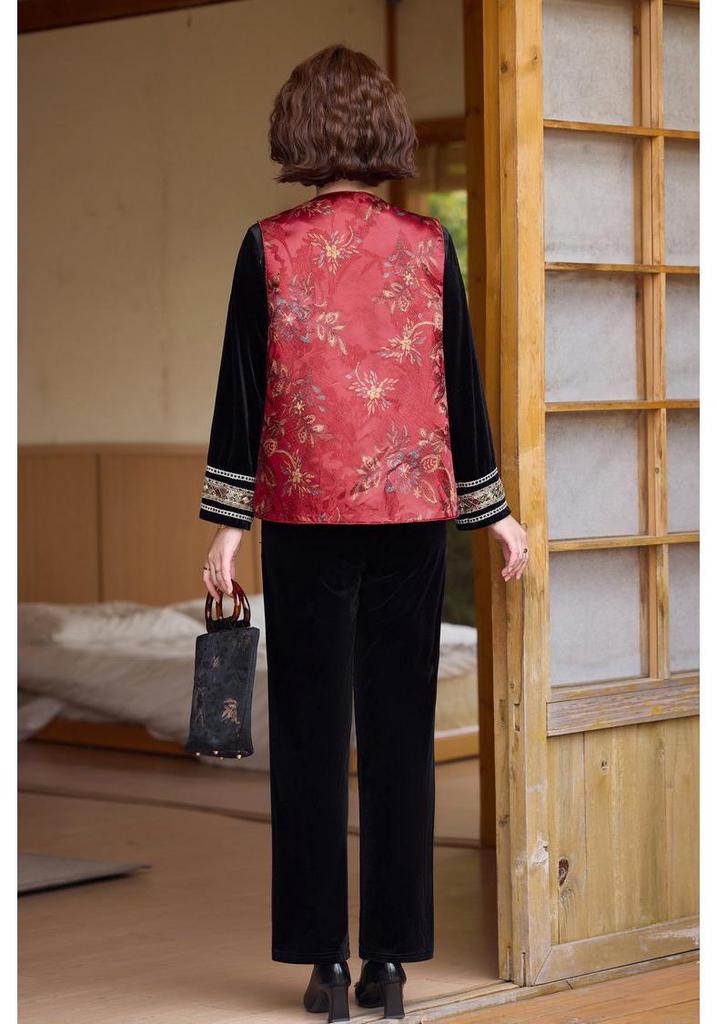 2026 Chinese Embroidered Vest Three-Piece Set for Mature Women - Elegant National Style Spring Outfit