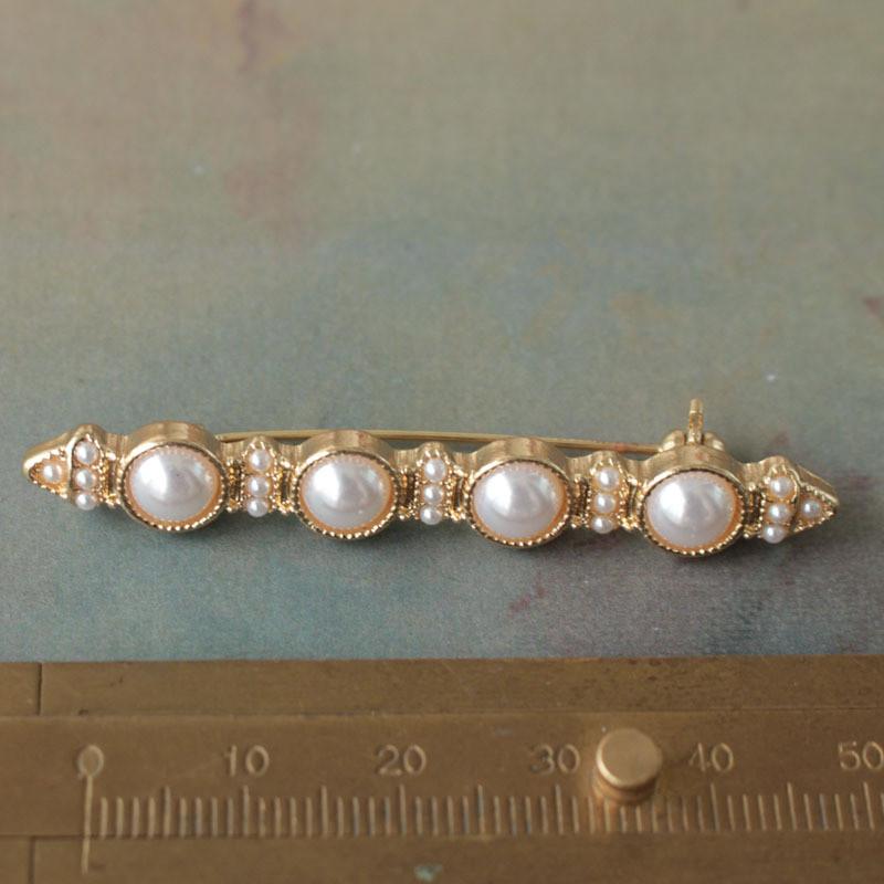 Spilla Brooch Vintage Leopardo Animale Palazzo Perla con Lega Galvanizzata Per Donne e Uomini