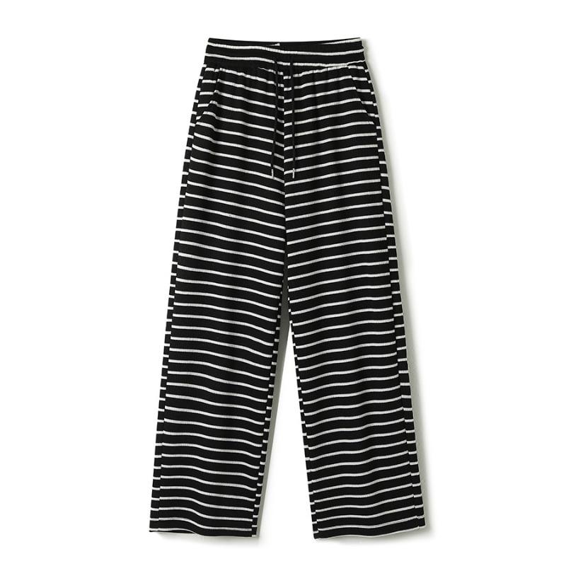 

Black and white striped wide-leg pants women s autumn and winter drawstring straight loose knitting casual mopping long pants high waist and thin M