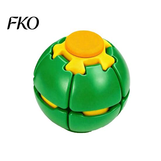 Decompression Ball Toy 3D Printed Press Spinning Ball, Stress Anxiety Relief Fidget Spinner, Reduction Rotating Splicing Desk for Kids Teens