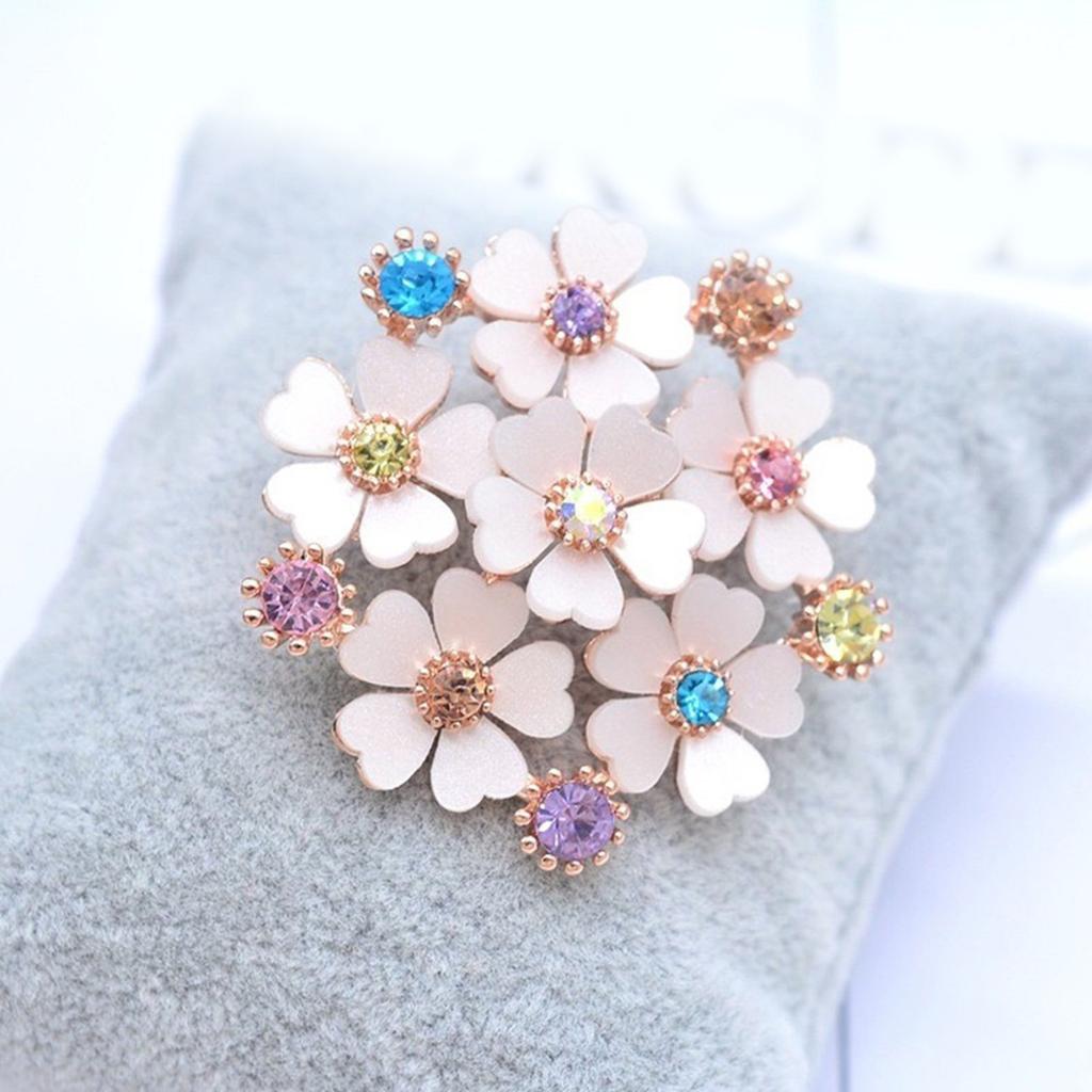 Stylish Rhinestones Flower Pin For Women Outfits Elegant Floral Shaped Brooch Versatile Dress Coat Jewelry Accessory