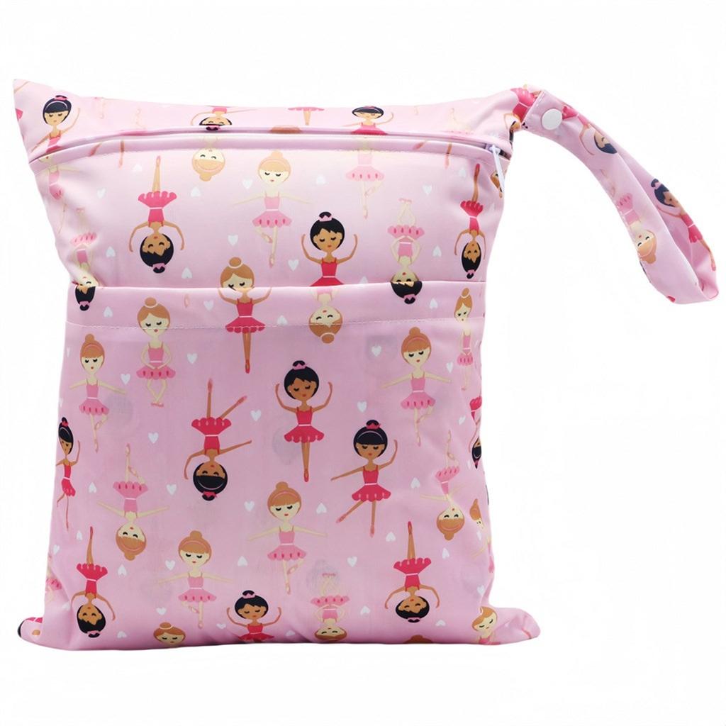 Multifunctional Baby Diaper Bag Ample Storage Space Travel Handbag for Parents Needing Practicality and Fashion