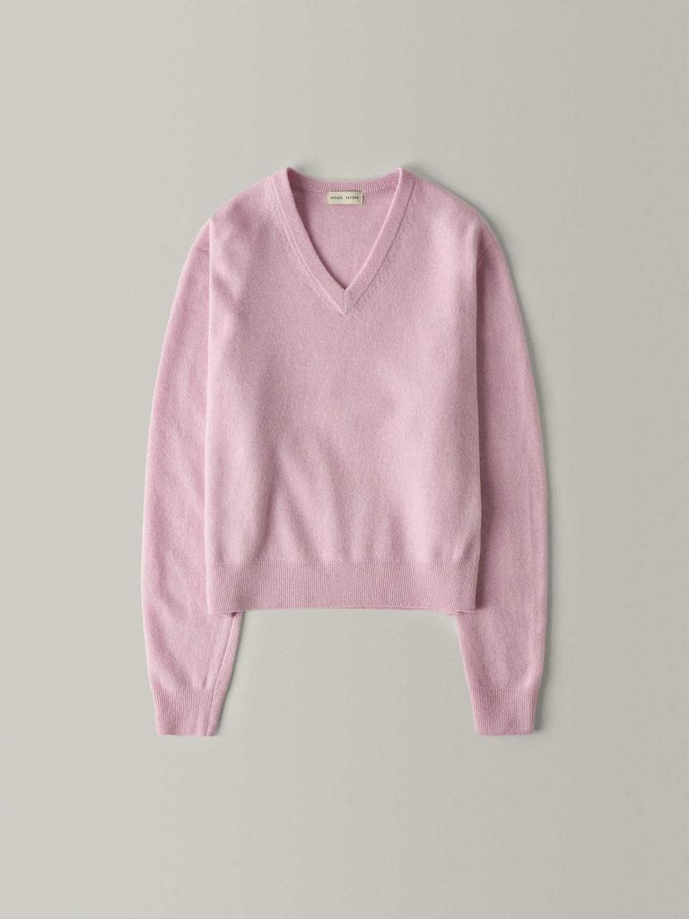 In-Stock: Women's V-Neck Wool Sweater - Fall/Winter Design, Simple Loose Fit, Slimming Knit Top