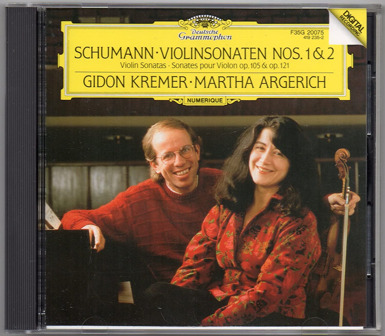 

CD GIDON KREMER - Schumann: Violin Sonata Nos. 1 and F35G20075 Japan Classical Used