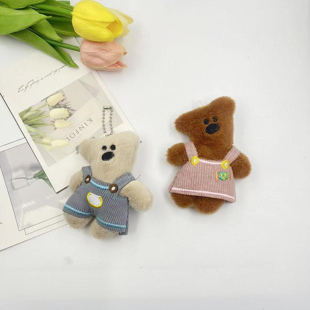 Wearable Silly Bean Bear Plush Toy Accessories - Tilted Head Little Bear Doll Bag Pendant for DIY Clothing Decoration.