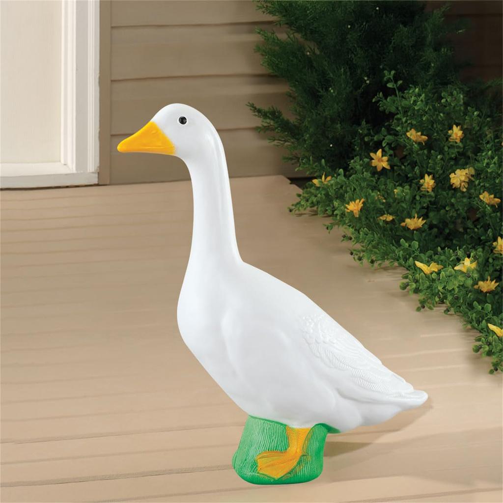 18cm Large White Goose Garden Decor Unique Outdoor Garden Landscape Animal Statue for Housewarming Gift Creative Ornaments