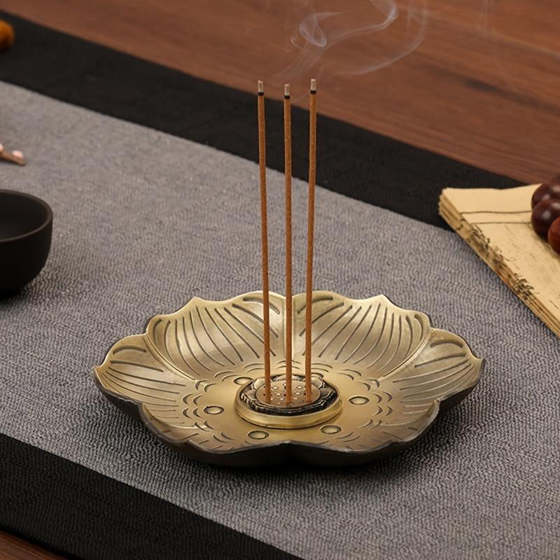 Plum Blossom Incense Stick Holder, Flower Shaped Metal Incense Burner, Craft Ornament for Spa, Yoga, Meditation, Home Decor