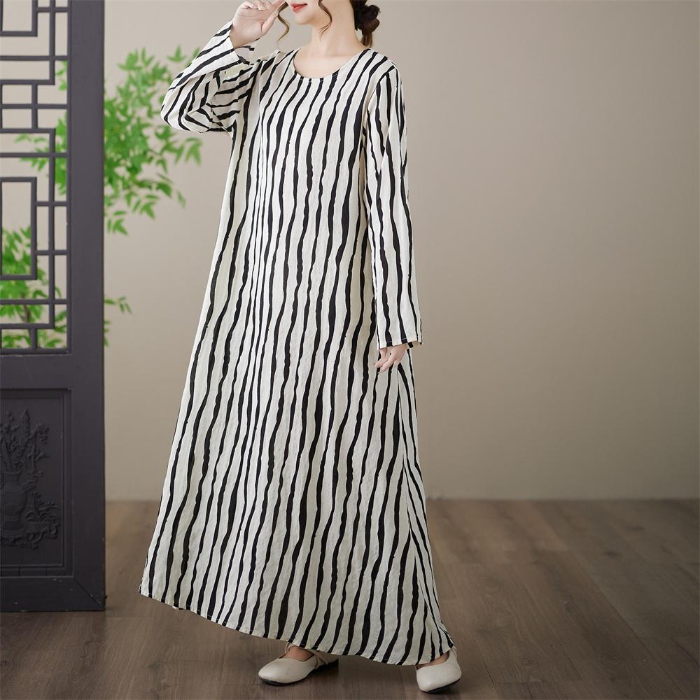 Long Sleeve Plus Size Cotton Vintage Floral New In Dresses for Women Casual Loose Spring Summer Autumn Dress