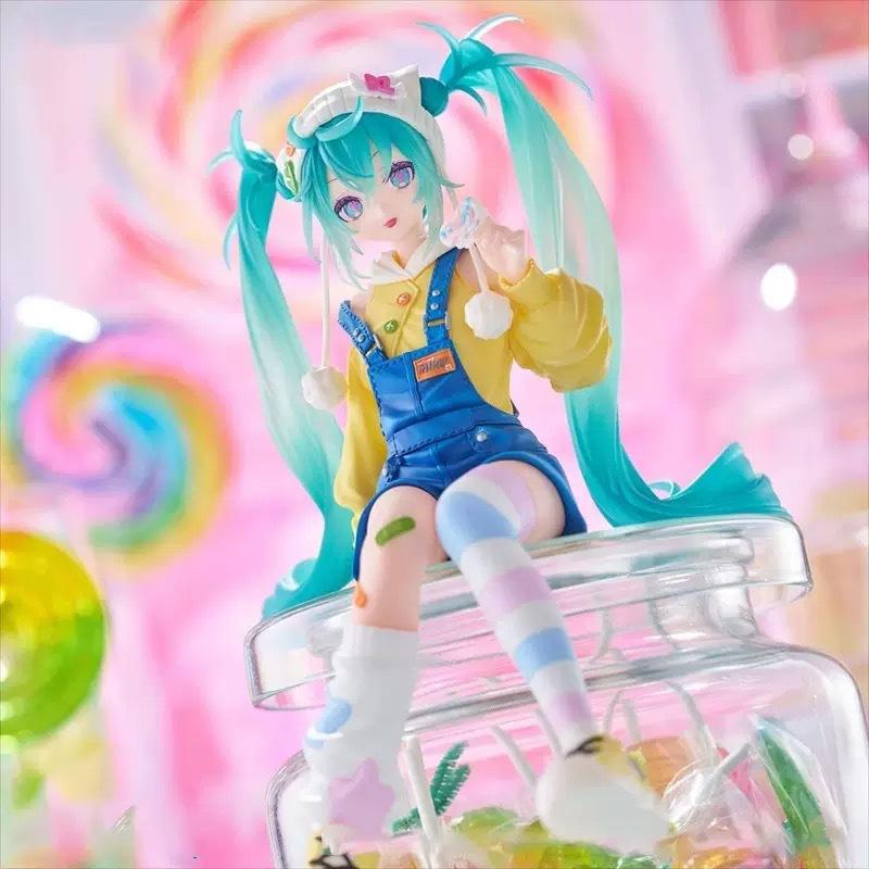 Anime erste Schwester Figur um Ihre Königliche Hoheit die Prinzessin MIKU weißes Kaninchen Jade Zimt Hund schönes Mädchen Desktop Gehäuse Auto Schmuck