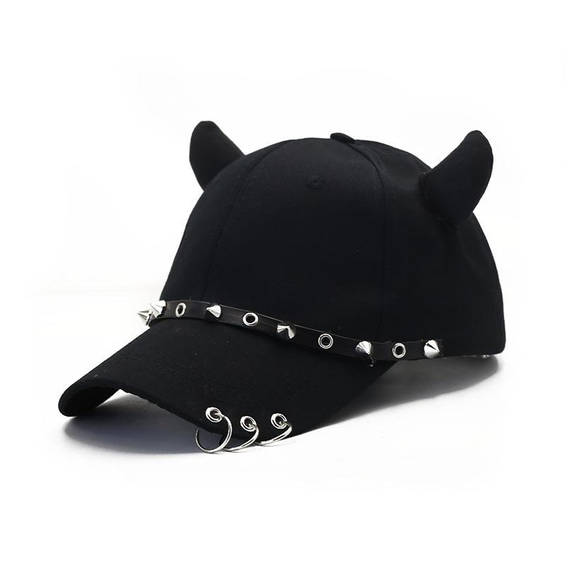 European and American personality horn iron ring baseball cap metal chain hip hop cap men and women punk hip-hop hat