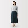 MUJI Women's High Density Twill Tuck Flare Skirt Organic Cotton Blend Dark Navy Size L BE20FA6S