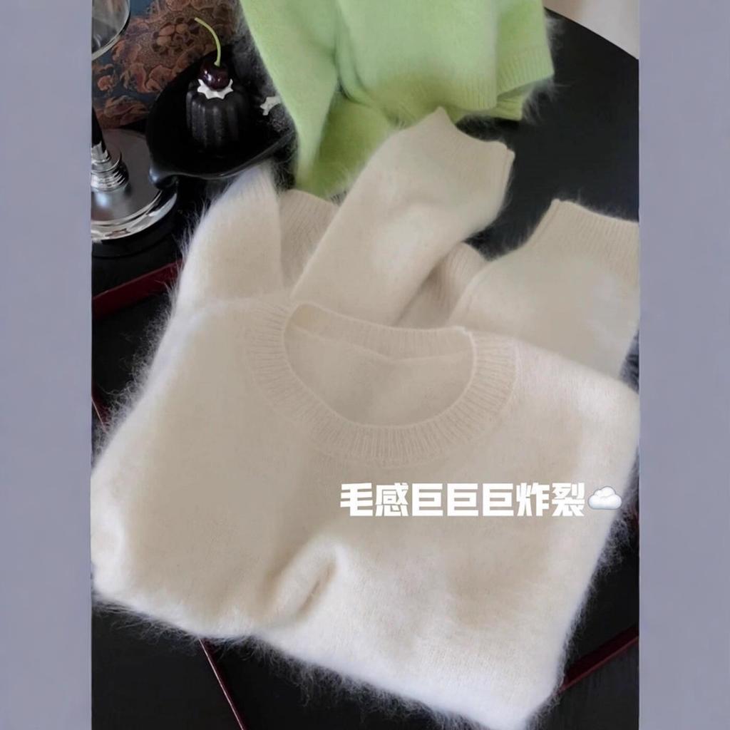 Super gutaussehender weißer weicher wachsartiger Mohair-Innenpullover für Damen, Herbst und Winter, hochwertiges warmes Strickoberteil