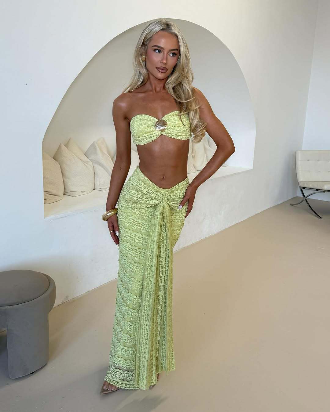 

Shell Decor Strapless Top and Wrap Skirt Two Piece Set in Multi Colors S трава зеленый