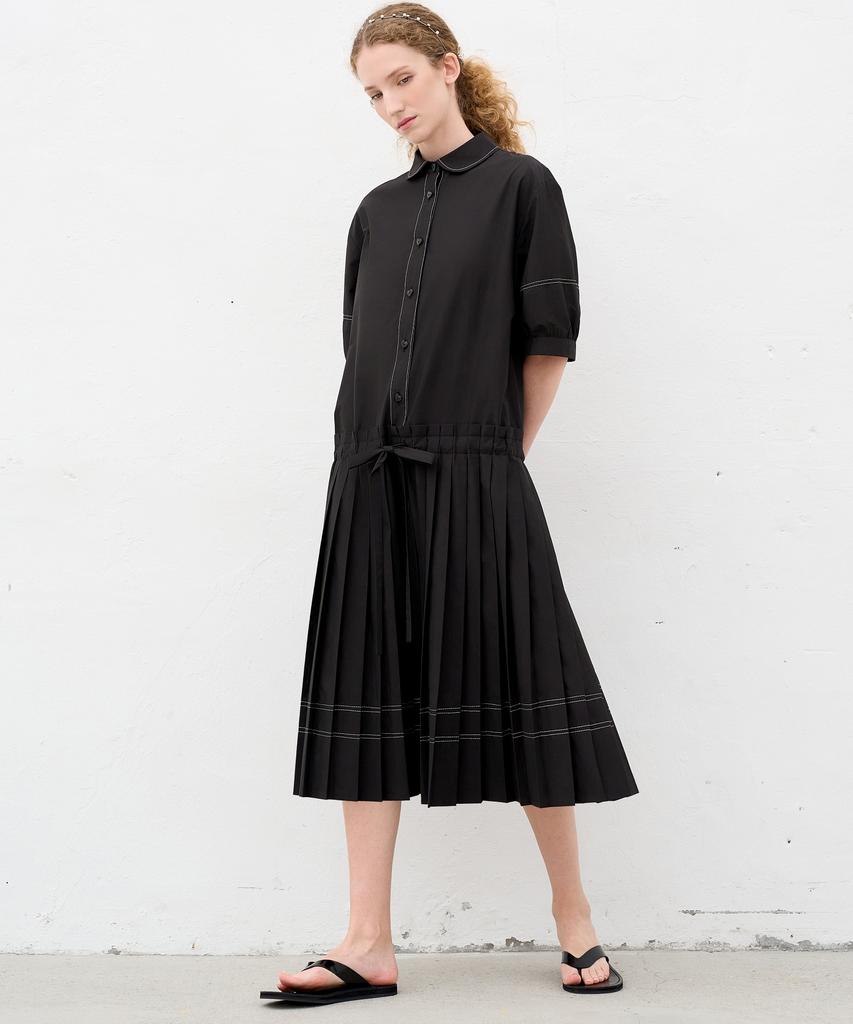Mite Stitch Line Pleats Dress_Black