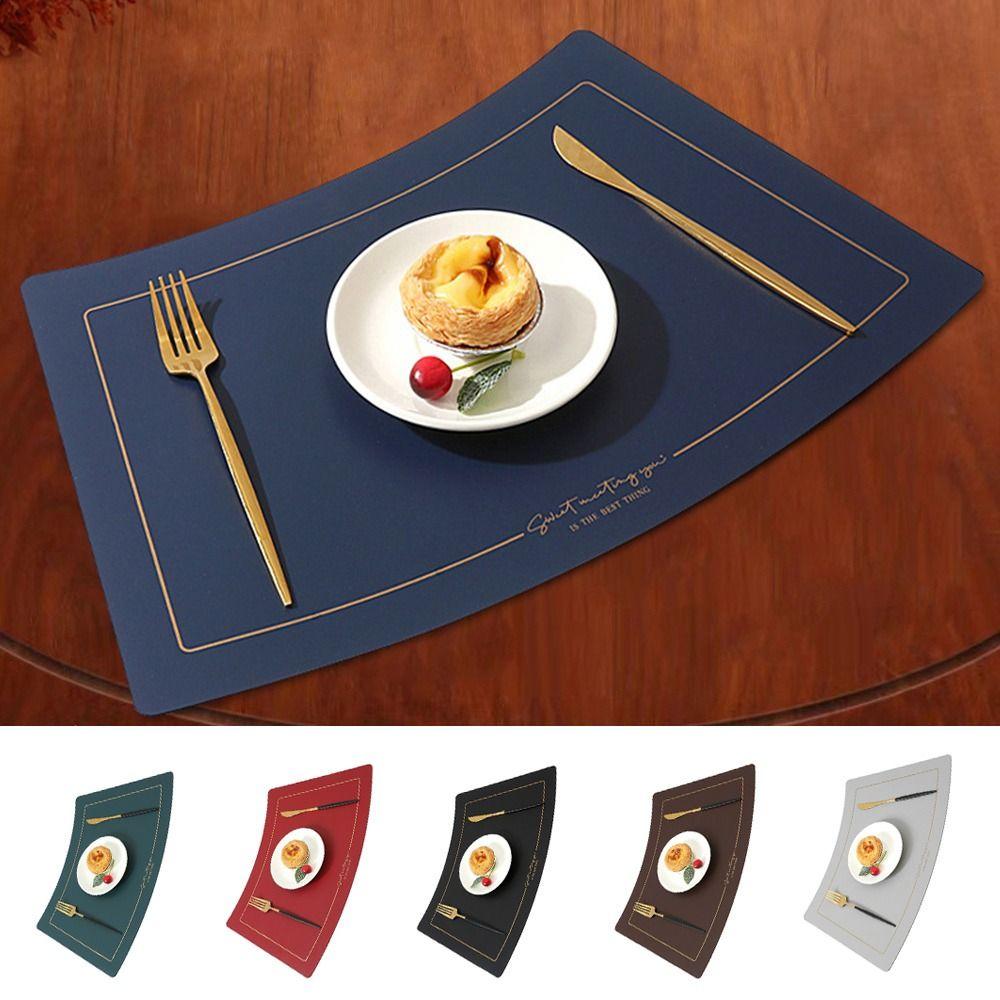 Chinesischer Stil Leder Platzset PU-Leder Ölbeständige Matte Neue Westliche Platzmatte Heimdekoration