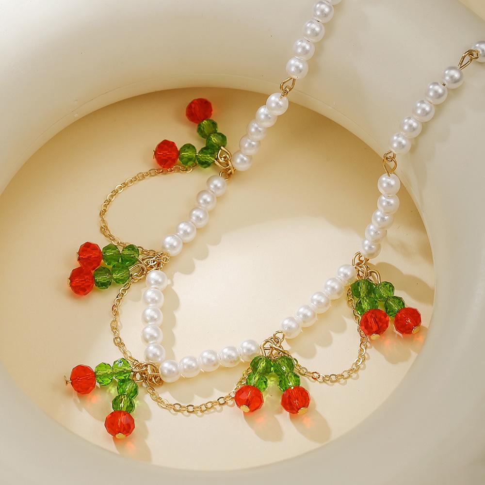 New Temperament Pearl Necklace Small Fresh and Sweet Cherry Pendant Handmade Beaded Collarbone Chain Beaded Jewelry