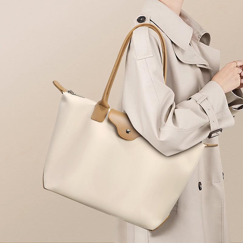 

Bag Commuter Tote Bag Women S Large-Capacity Versatile Bag Fashionable And Lightweight Shoulder Bag