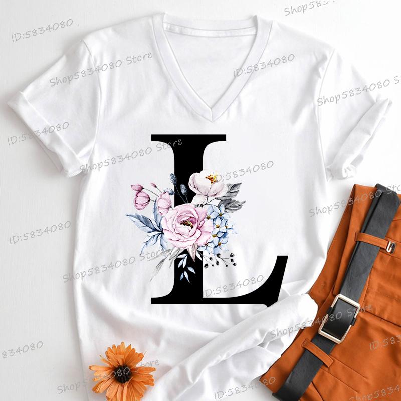 Vintage Flower Alphabet Womens Clothing Letter M Floral Monogram Graphic T Shirts Women AZ 26 Alphabet Gift Shirt for Women