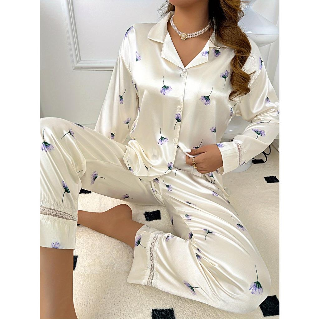 Ladies' Elegant Pajama Set, Featuring A Collared Long Sleeved Top and Pants, Floral Pattern, Button Details, Casual Style, Suitable for All Seasons