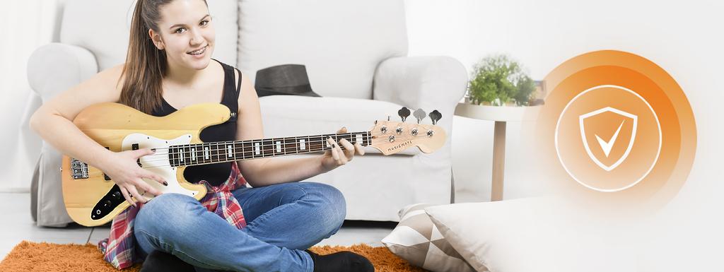 MusicMate MM-G175-W Electric Bass Guitar