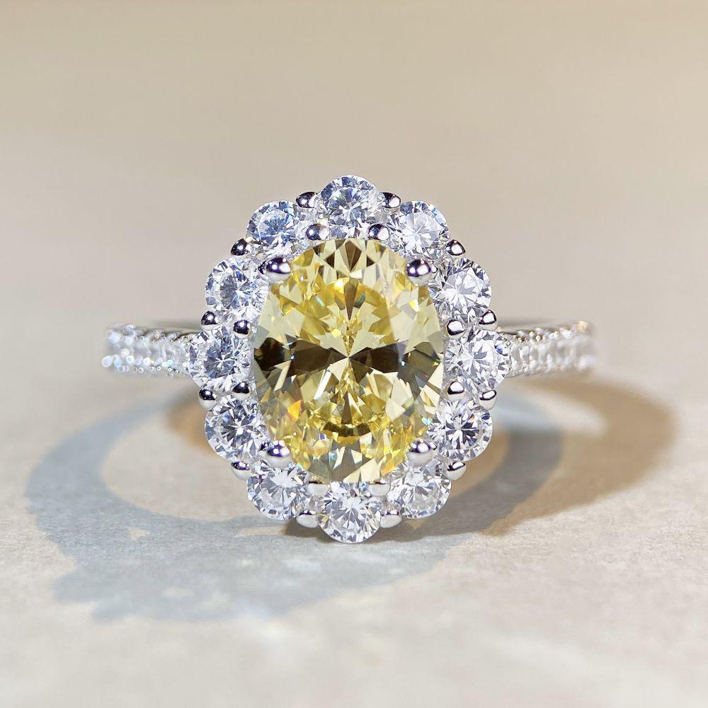 S925 Sterling Silver Goose Egg Ring - Yellow Pigeon Design for Women's Fashion, Versatile and High-End Luxury.