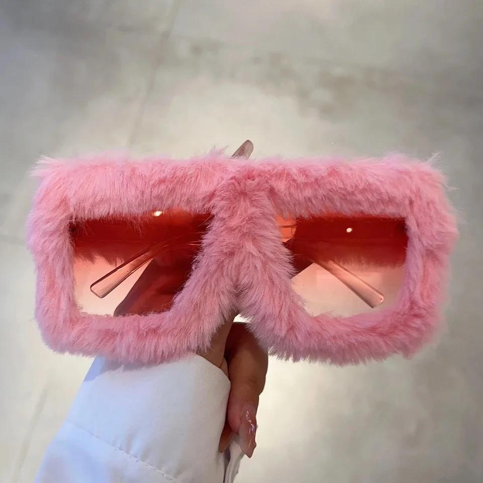 New Fashion Soft Full Plush Sunglasses Women For Men Y2K Fur Velvet Pink Sun Glasses Luxury Brand Designer Punk Party Eyeglasses