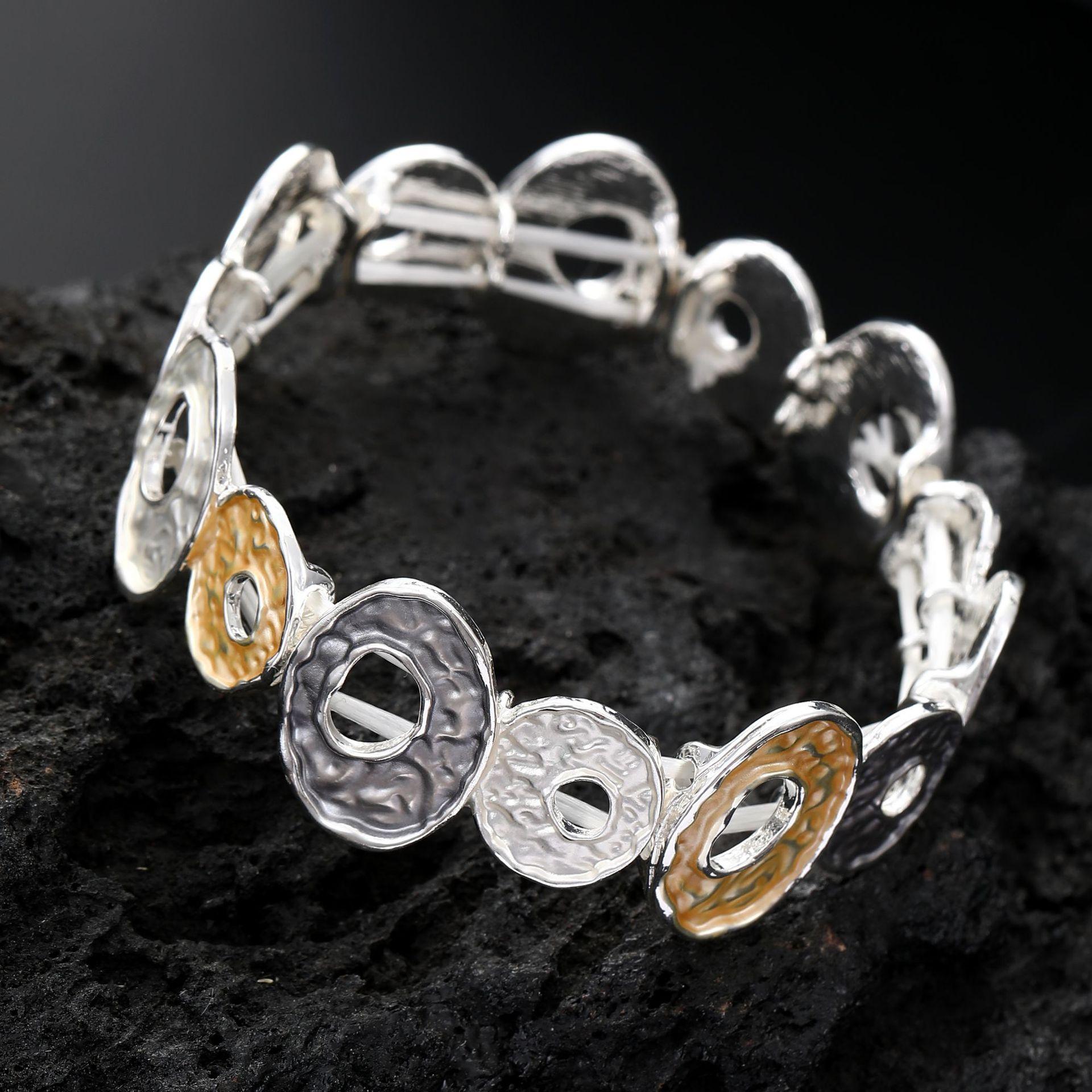 

Овальный полый масляный экологически чистый браслет с разноцветной рябью, универсальный для женщин, регулируемый браслет