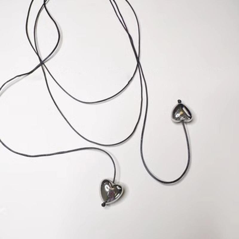 Heart Necklace Female Temperament Niche Net Red Collarbone Chain Korean Version Student Drawing Adjustable Chain Jewelry