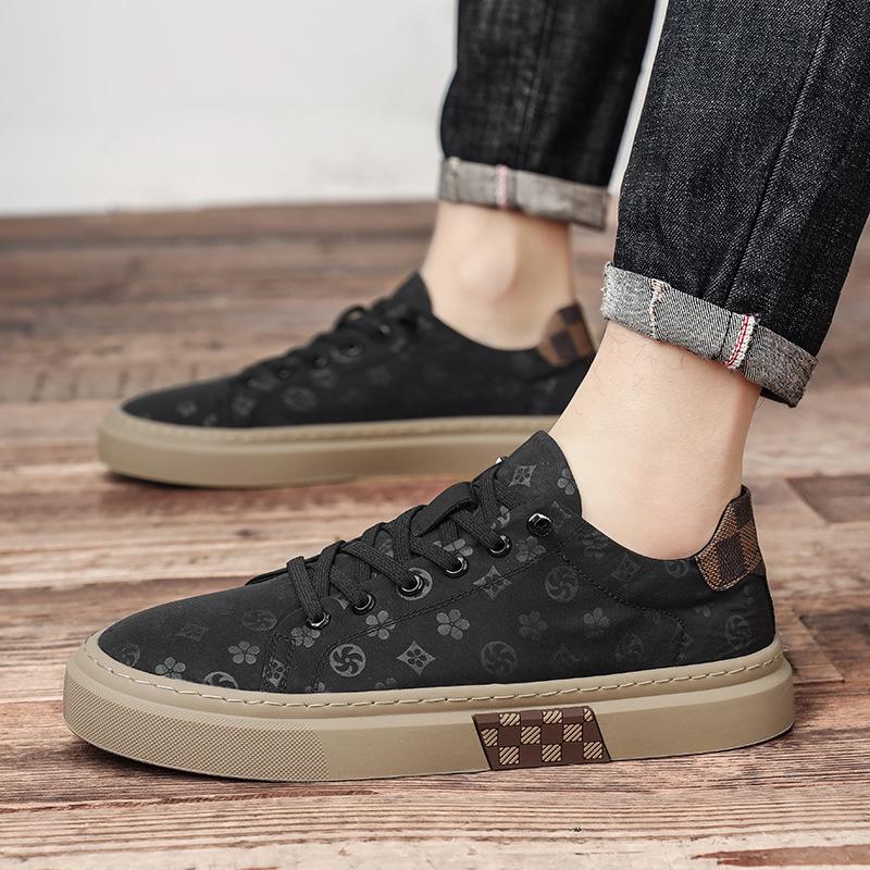 2025 Sommer neue atmungsaktive Canvas-Schuhe Herren vielseitige Freizeitschuhe Mode Herrenschuhe dünne Herrenstoffschuhe Herren Board-Schuhe