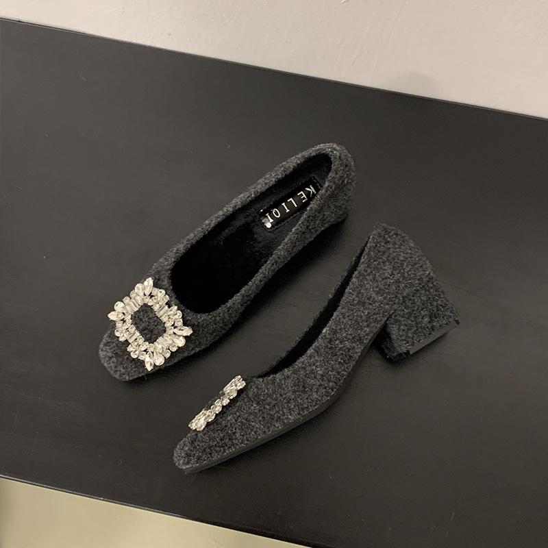 Premium temperament rhinestone shallow mouth single shoes women's 2025 spring new Xiaoxiangfeng elegant Mary Jane shoes