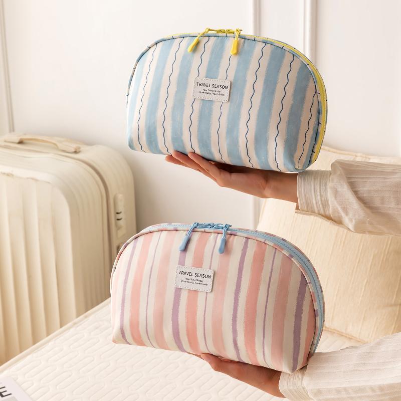 Portable Underwear Storage Bag With Stripe Design Large Capacity For Travel Business Trips