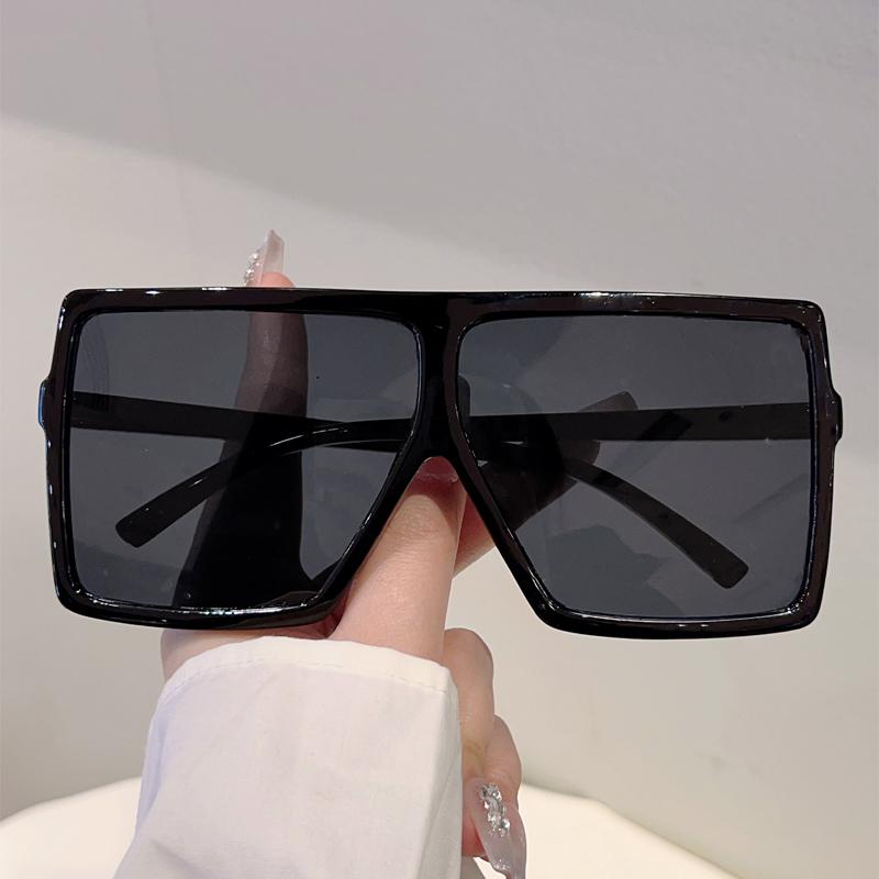 Oversized Square Sunglasses Women New Stylish Gradient Multicolor Shades Trendy Brand Design Outdoor Casual Sun Glasses
