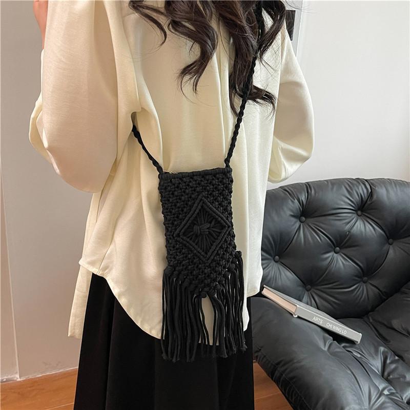 Bohemian fringed woven small bag summer new shoulder messenger bag vacation beach bag