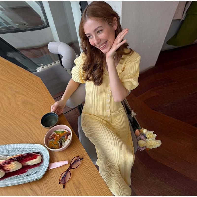 Damen Strickkleider mit Puffärmeln, einreihig geknöpft, lang, frisch, einfarbig, schlankmachend, Sommerneu, eleganter Damenstrickstil