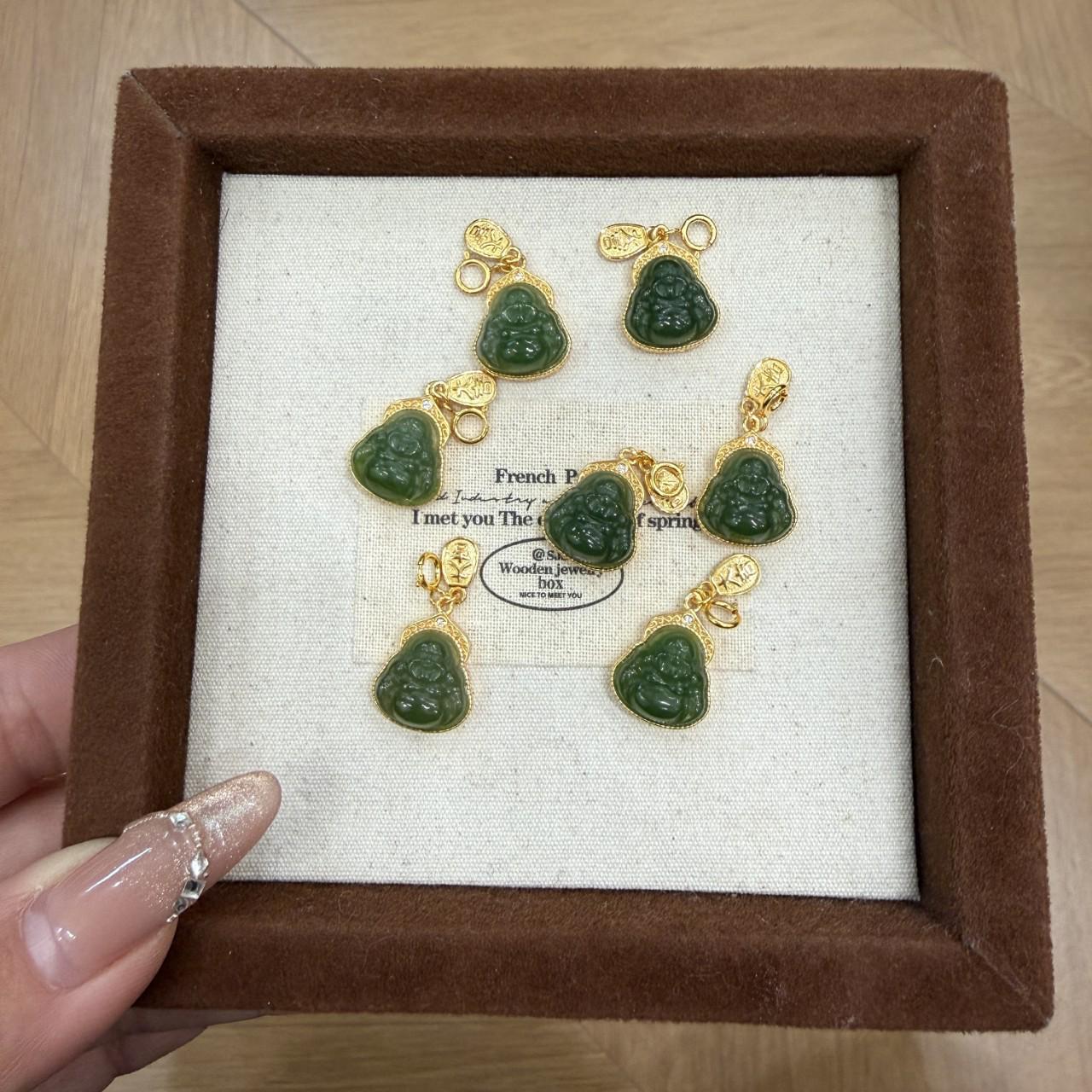 Natural Hetian Jade Buddha Pendant Necklace with S925 Silver Inlay – Chinese Style Gift for Women