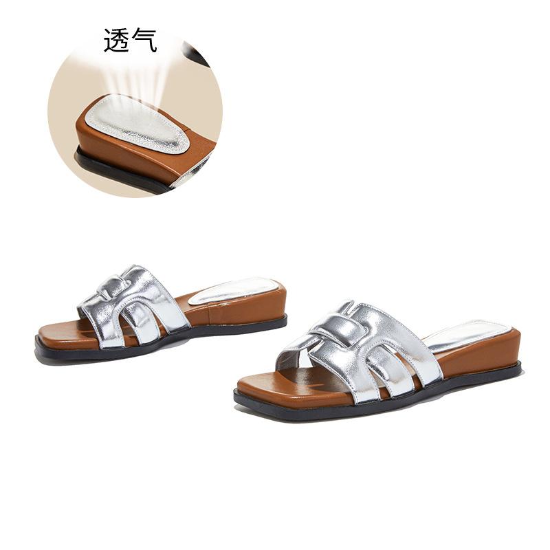 

Small slope heel cool slippers women s shoes summer new wear square head half drag casual flat versatile beach slippers 35 серебряный