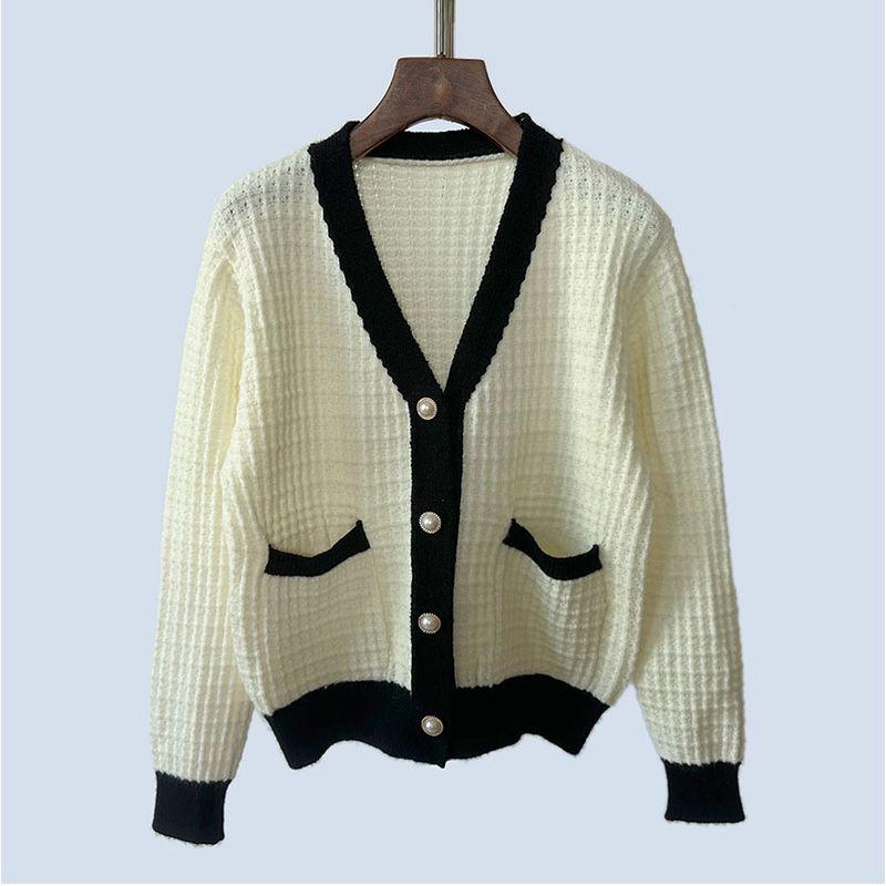 2025 Autumn and Winter New Women clothes Long sleeve Woolen Sweater Women's Loose V-neck Single-Breasted Temperament Cardigan Outerwear