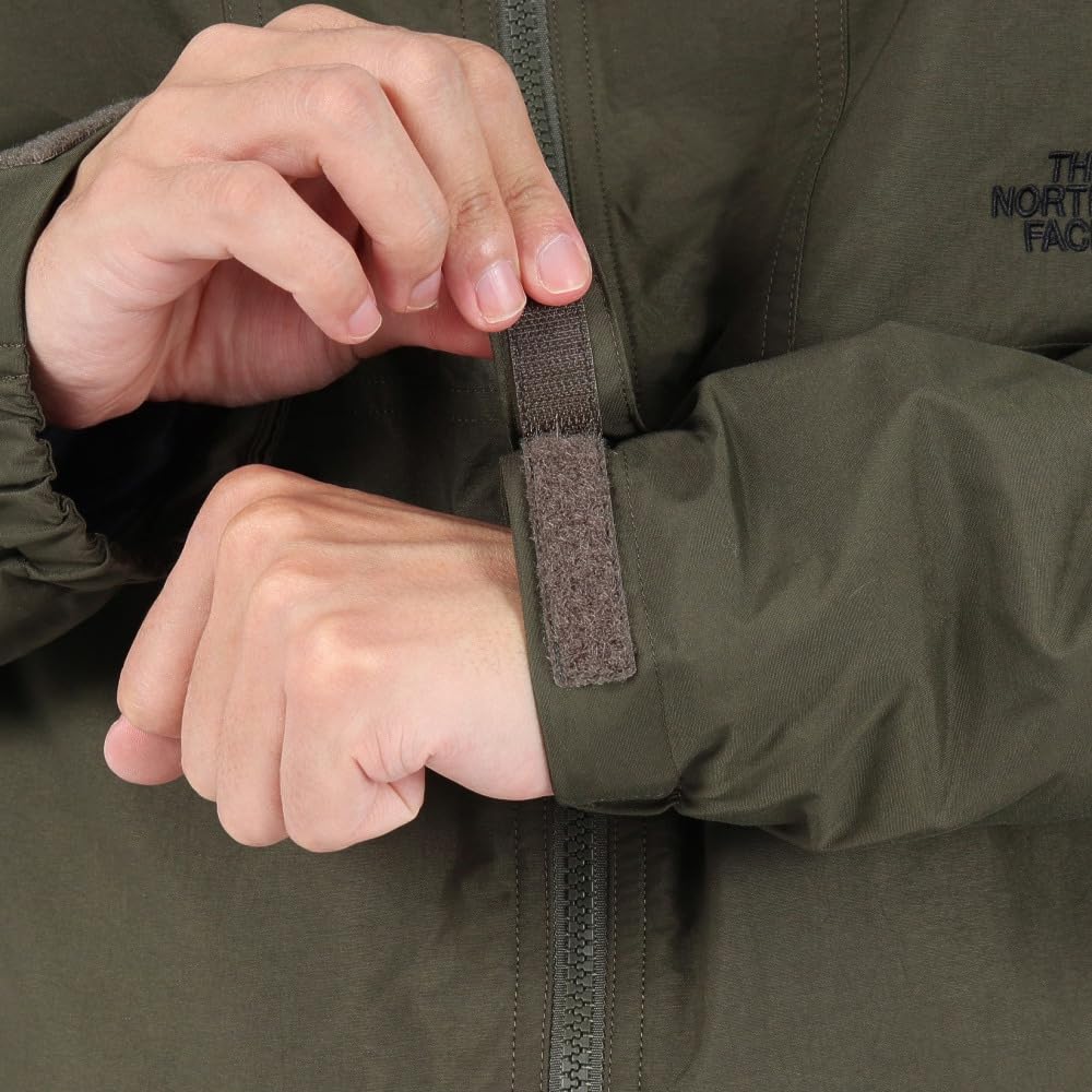 The North Face Compact Nomad New Size L Men's Blouson, Water-Repellent, Anti-Static, Cold-Weather Protection, Taupe/Black,