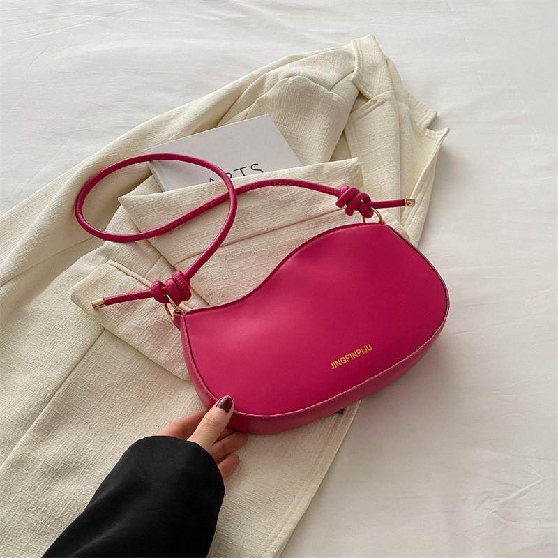 Trendy Street Style Designer Commuter Bag 2024 Summer New Fashion Shoulder Bag For Women