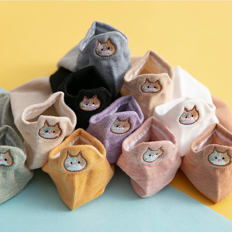 Women's 3D Embroidered Cat Cotton Ankle Socks